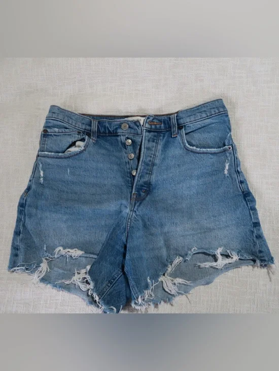 Abercrombie & Fitch Distressed High-Rise Dad Shorts - Picture 1 of 3